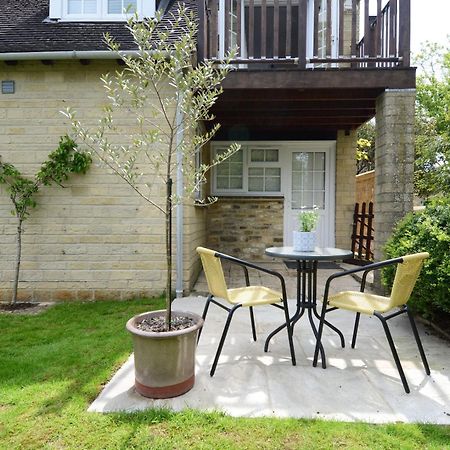 Вилла Yew Tree House Вудсток Экстерьер фото