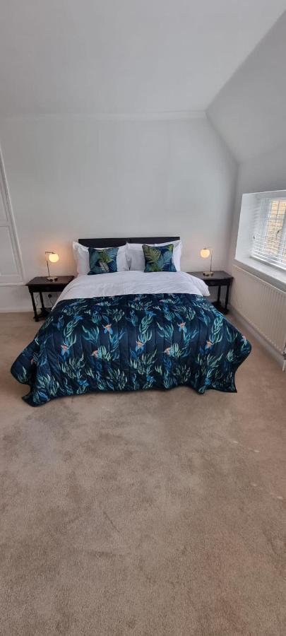 Вилла Yew Tree House Вудсток Экстерьер фото